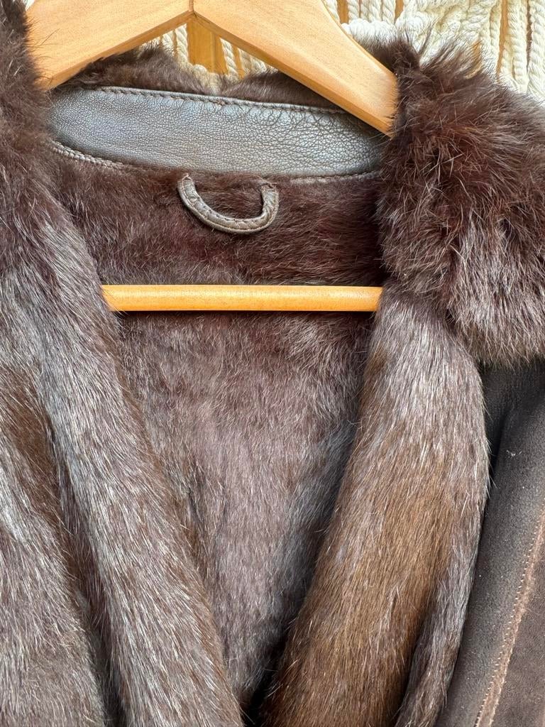 Sjieke korte lammy coat - donker chocoladebruin, Kleding | Dames, Jassen | Winter, Ophalen of Verzenden, Gedragen, Maat 36 (S)