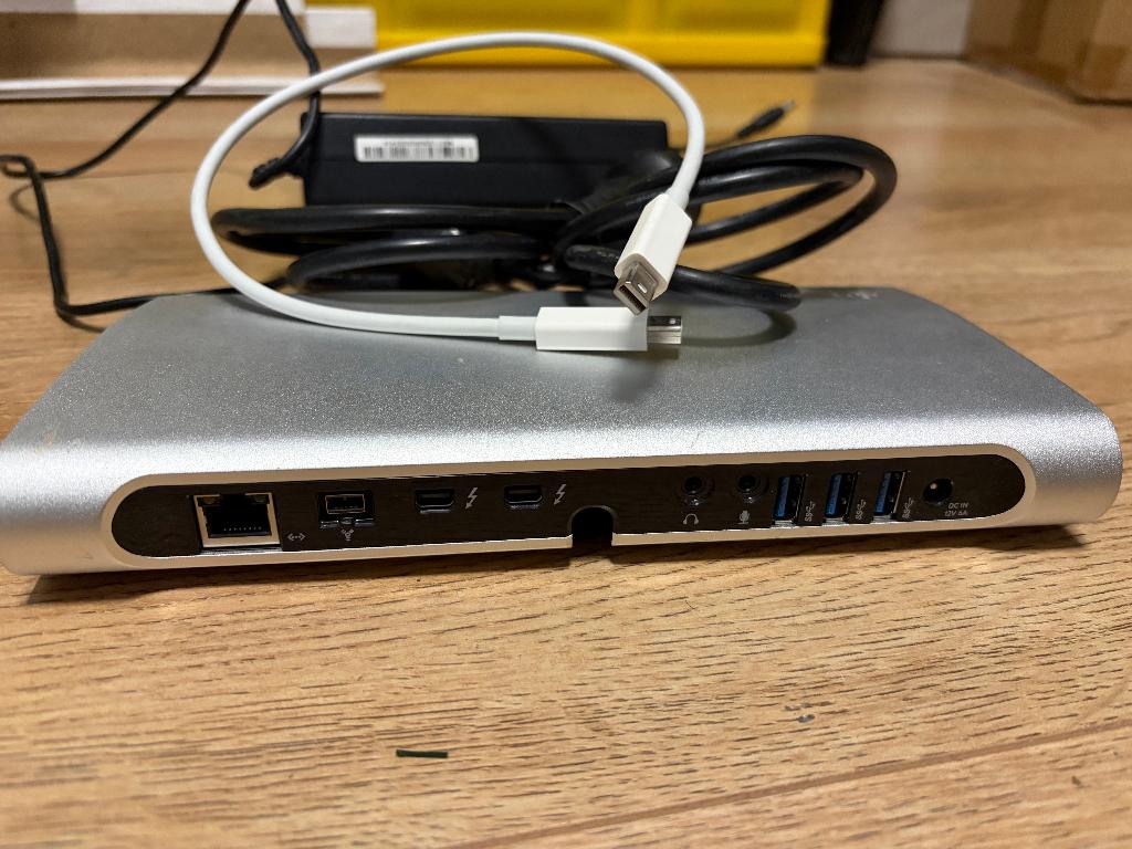 Belkin Thunderbolt dock met Firewire 800, Ophalen of Verzenden, A, A, A