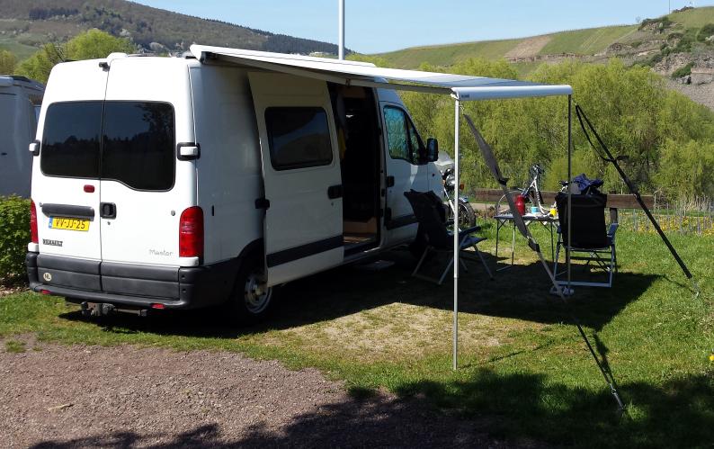 Renault Master II buscamper, Caravans en Kamperen, Overige merken, Buscamper of Camperbus, Luifel, Koelkast