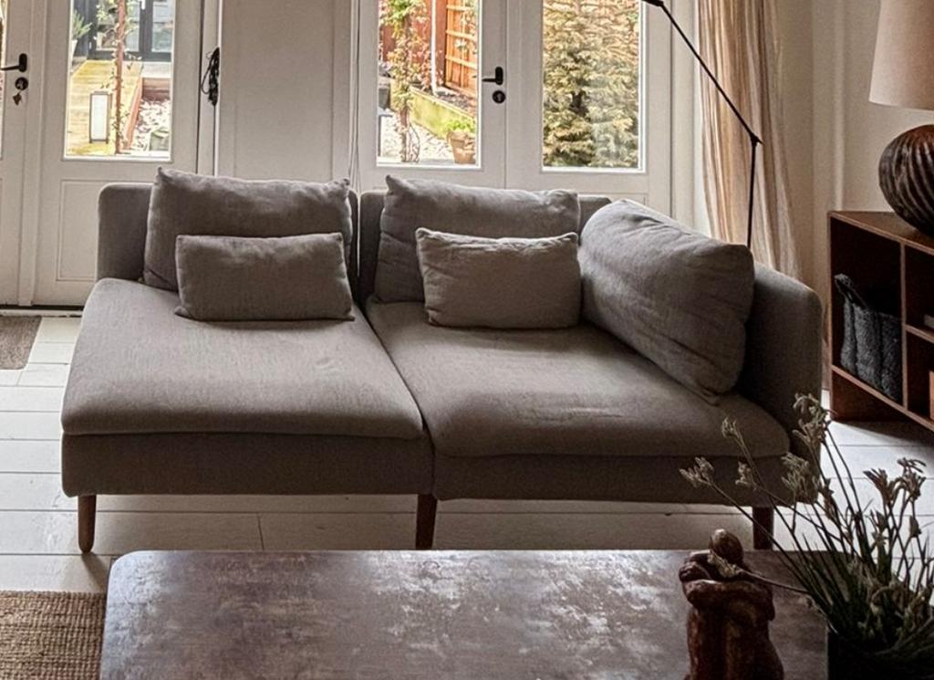 Soderhamn 2-zits banken met walnoothouten pootjes - 2 stuks!, Ophalen, Gebruikt, 150 tot 200 cm, Tweepersoons