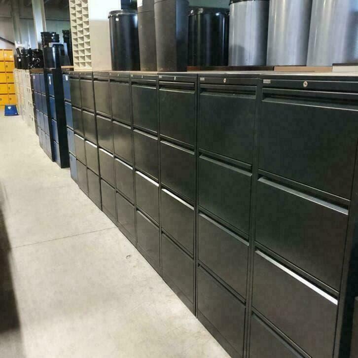 diverse stalen dossierkasten archiefkasten 4 laden kast, Huis en Inrichting, Kasten | Ladekasten, 5 laden of meer, Ophalen, Gebruikt
