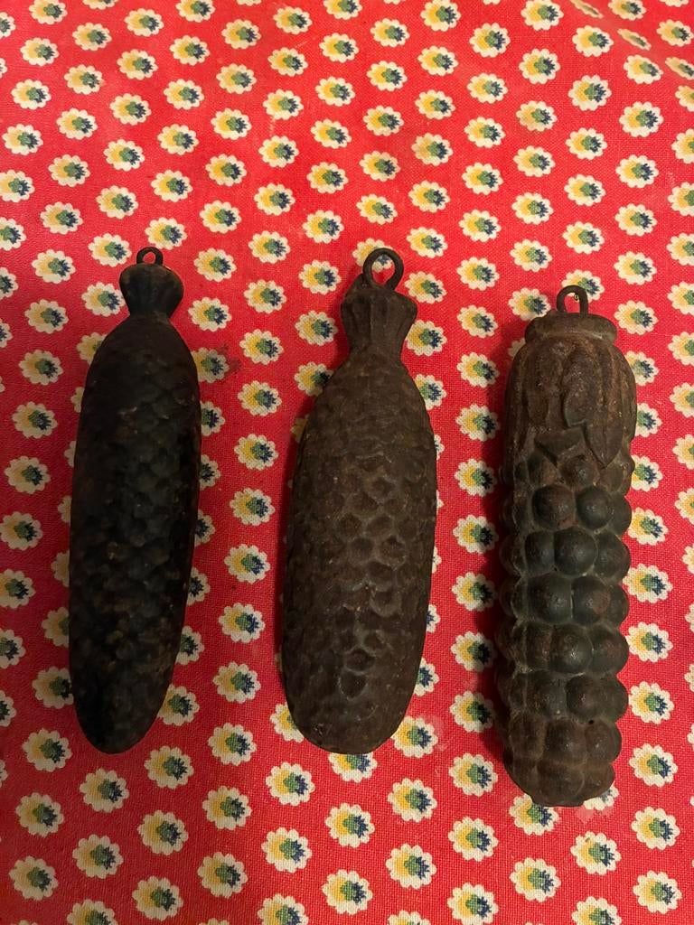 3 antieke ijzeren klok gewichten, Ophalen of Verzenden