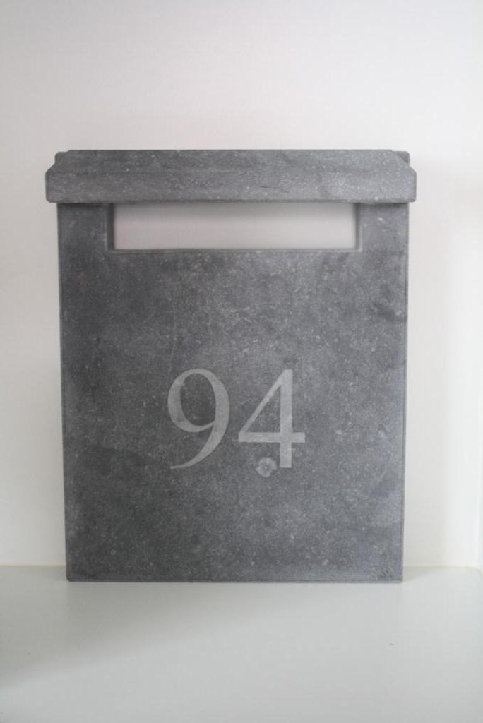 Natuursteen brievenbus, paalmuts-dekplaten, inbouwbrievenbus, Ophalen of Verzenden, Nieuw, Hardsteen, Inbouw