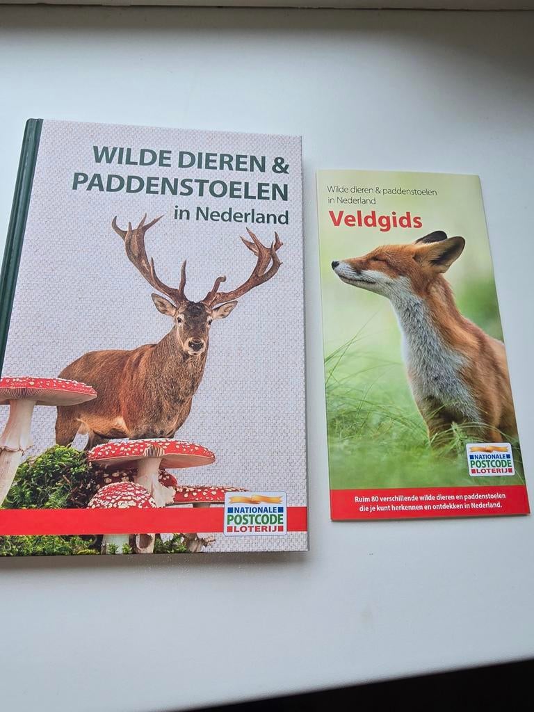 Wilde dieren & paddenstoelen in Nederland + veldgids, Ophalen of Verzenden