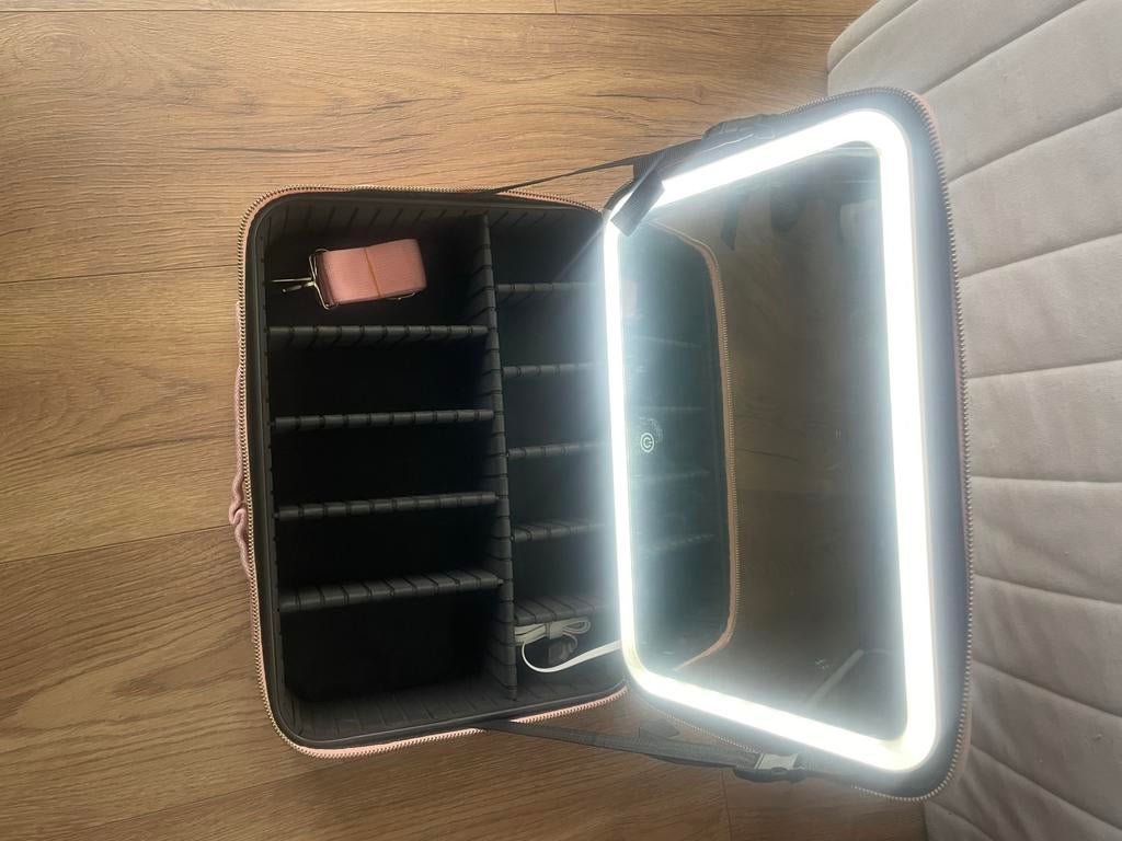 Prestara  make-up koffer met spiegel en verlichting, Ophalen, Softcase, Nieuw, Met spiegeltje(s)