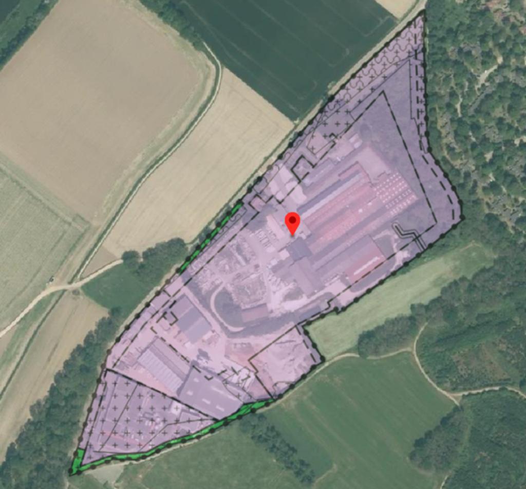 Te huur unieke kans op een veelzijdige locatie categorie 3.2, 70550 m², Koop, Bedrijfsruimte