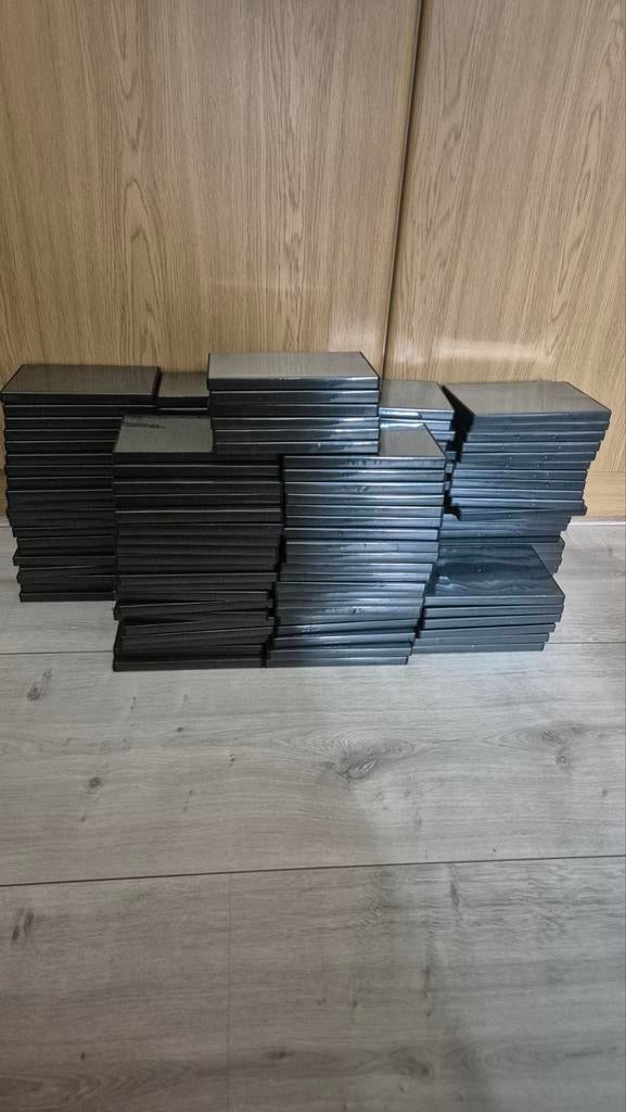 DVD hoesjes - 126 enkel, 6 dubbel, Ophalen of Verzenden, Zo goed als nieuw, Dvd