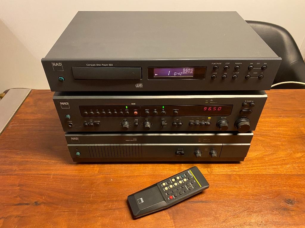 NAD audio Set -CD 522- Tuner 1600 -versterker  2100, Overige merken, Gebruikt, Tuner of Radio, Losse componenten