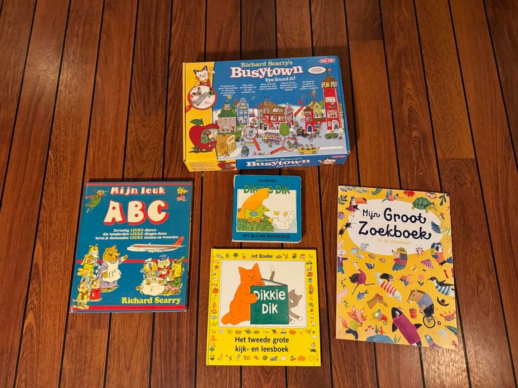 Richard Scarry vloerspel & Kinderboeken, Ophalen of Verzenden, Gelezen, Fictie algemeen