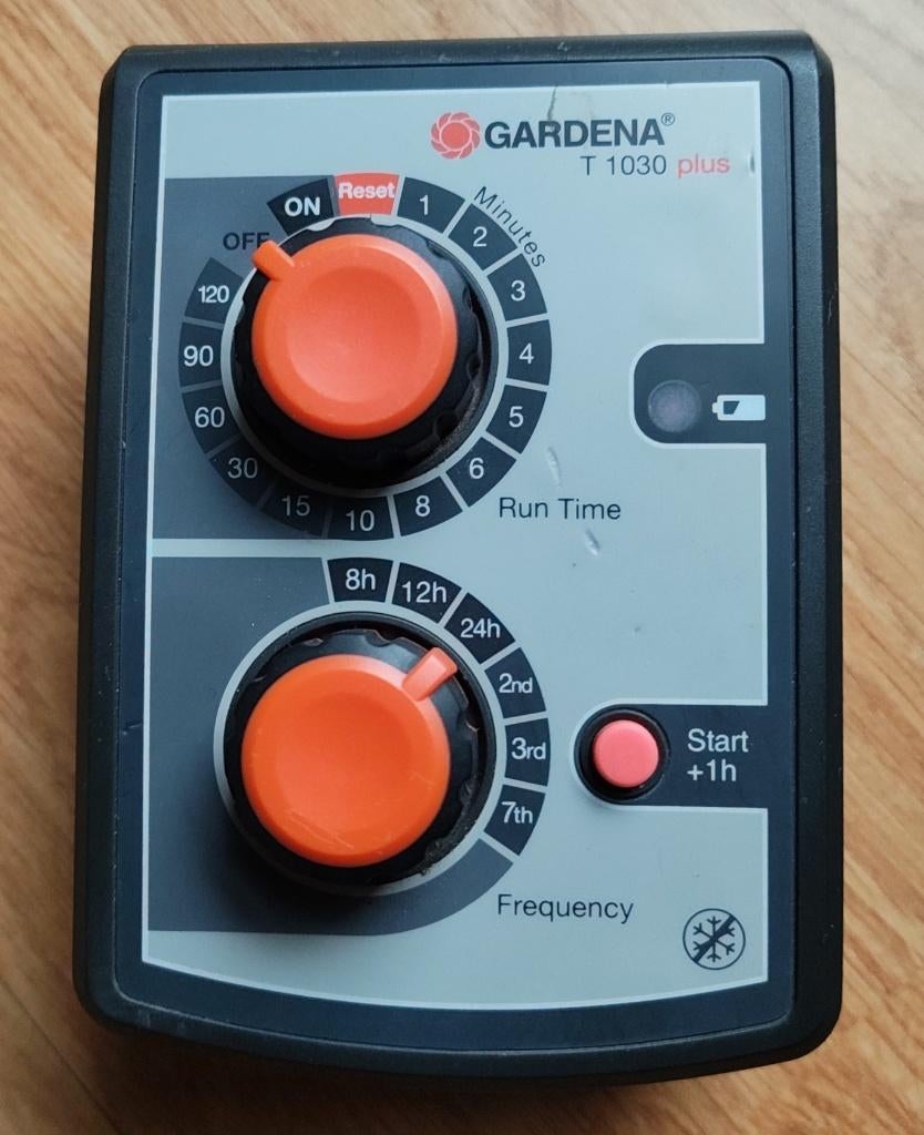 Gardena bewateringscomputer T 1030  plus, Ophalen of Verzenden, Gebruikt