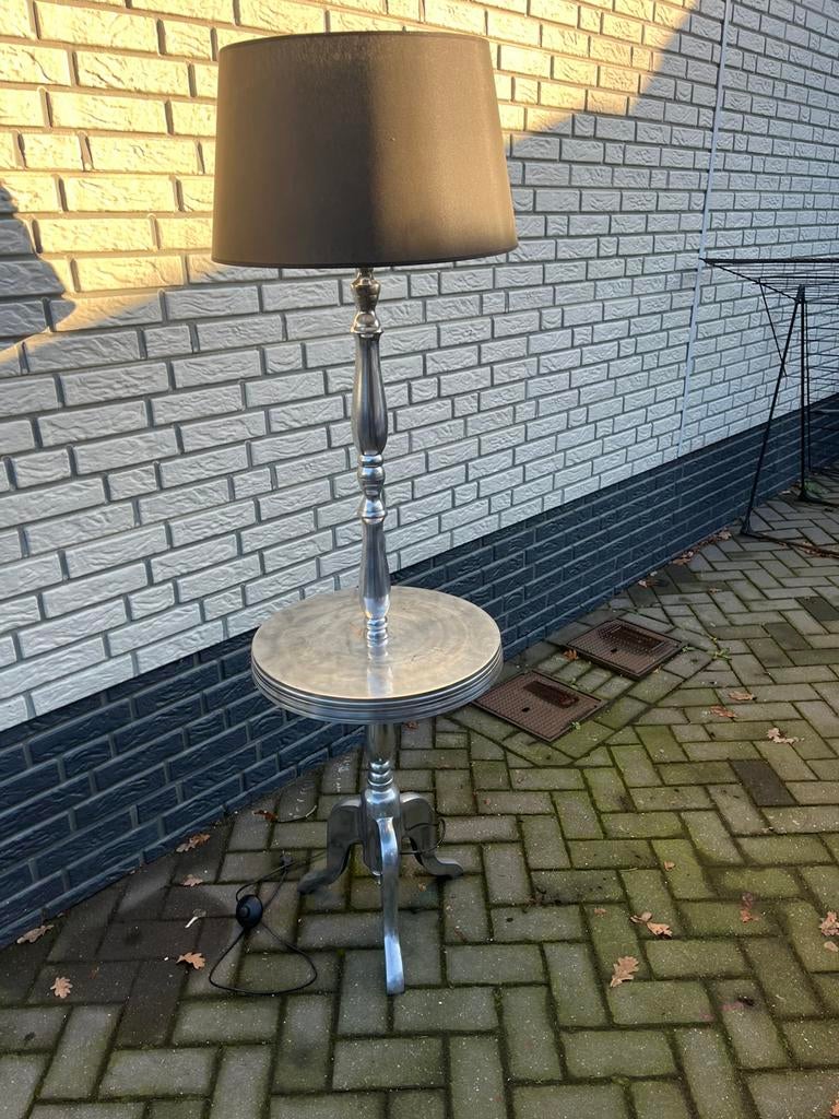 Riviera maison lamp met tafeltje, Ophalen, Zo goed als nieuw, Minder dan 100 cm