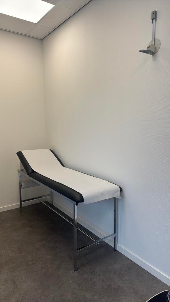 Titanox Onderzoekstafel behandeltafel onderzoeksbank, Ophalen of Verzenden, Zo goed als nieuw, Massagetafel