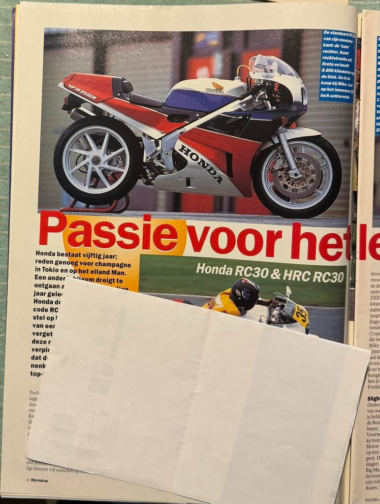 Test 1998 Honda RC30 en HRC RC30, Ophalen of Verzenden, Zo goed als nieuw, Motoren