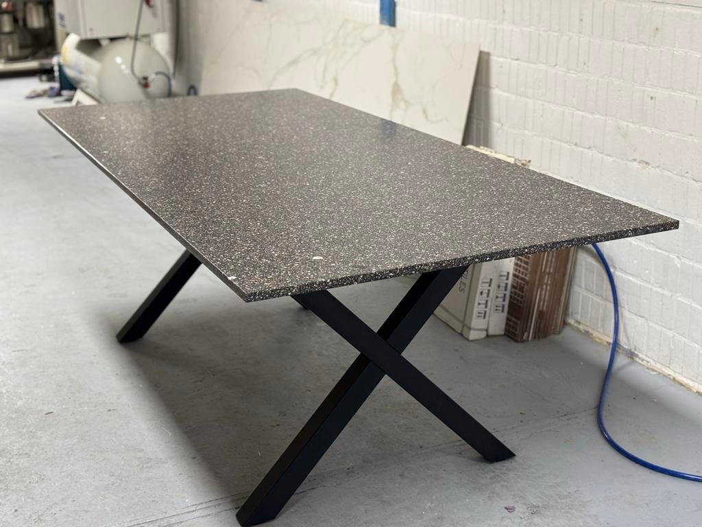 Nieuwe Composiet Tafel 220x100, Ophalen, Overige materialen, 50 tot 100 cm, Vijf personen of meer