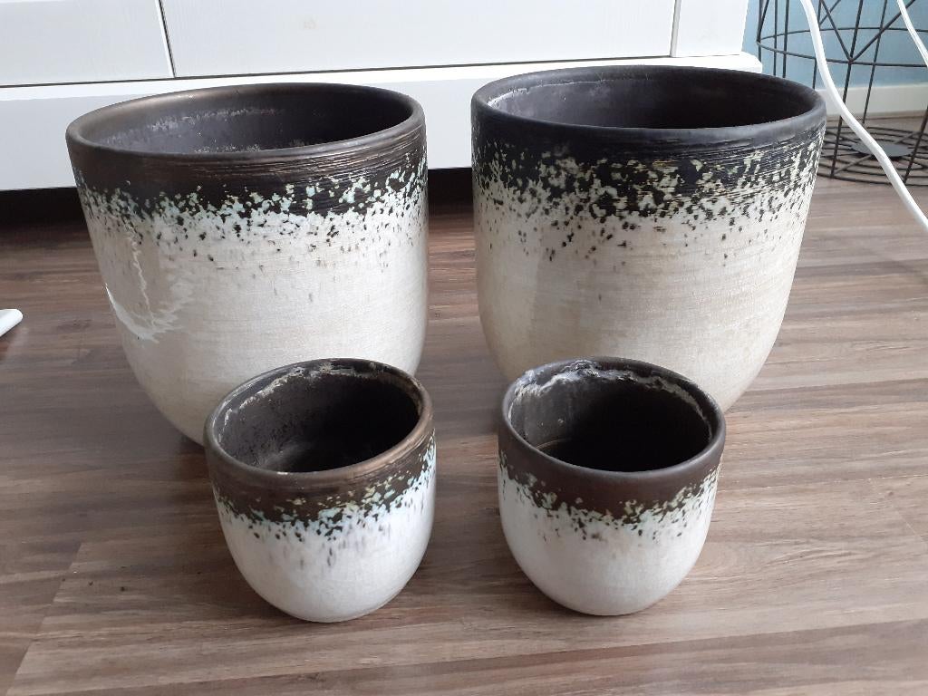 Bloempotten, Tuin en Terras, Ophalen, Gebruikt, Rond, Binnen