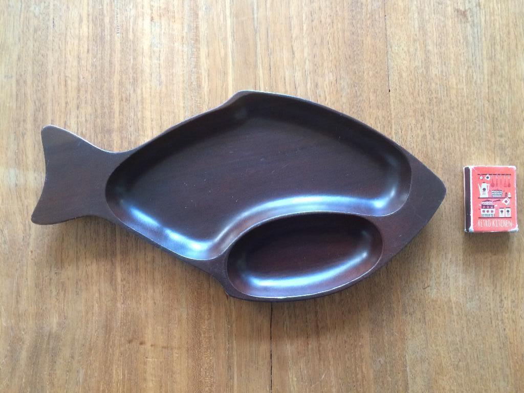 Visbordje houten visschaaltje jaren 70 visvorm vis ouderwets, Overige materialen, Ophalen of Verzenden, Overige stijlen, Schaal of Schalen