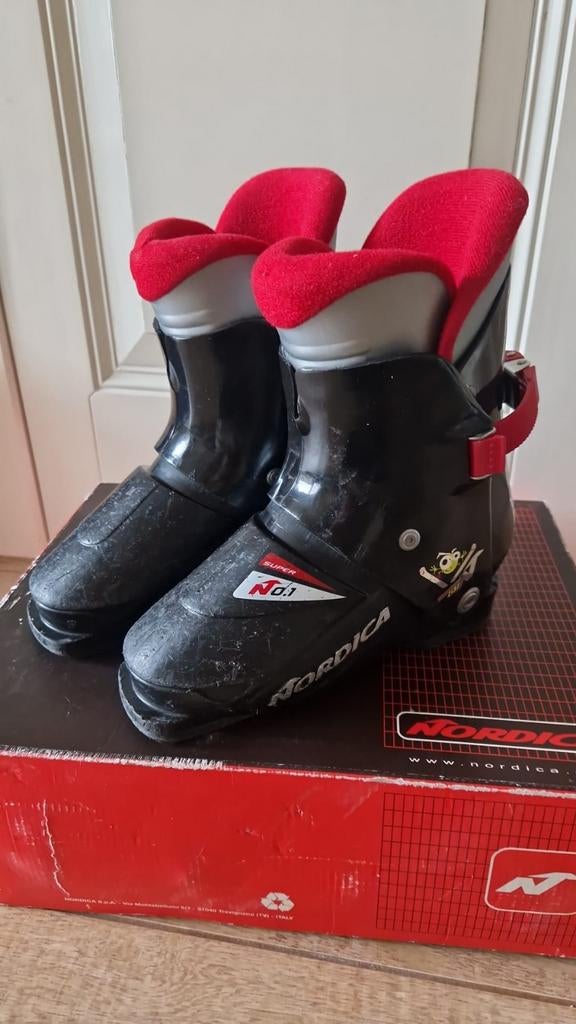 Nordica kinderskischoenen 20.5 - 21.5, Sport en Fitness, Skiën en Langlaufen, Gebruikt, Schoenen, Ophalen of Verzenden, Nordica