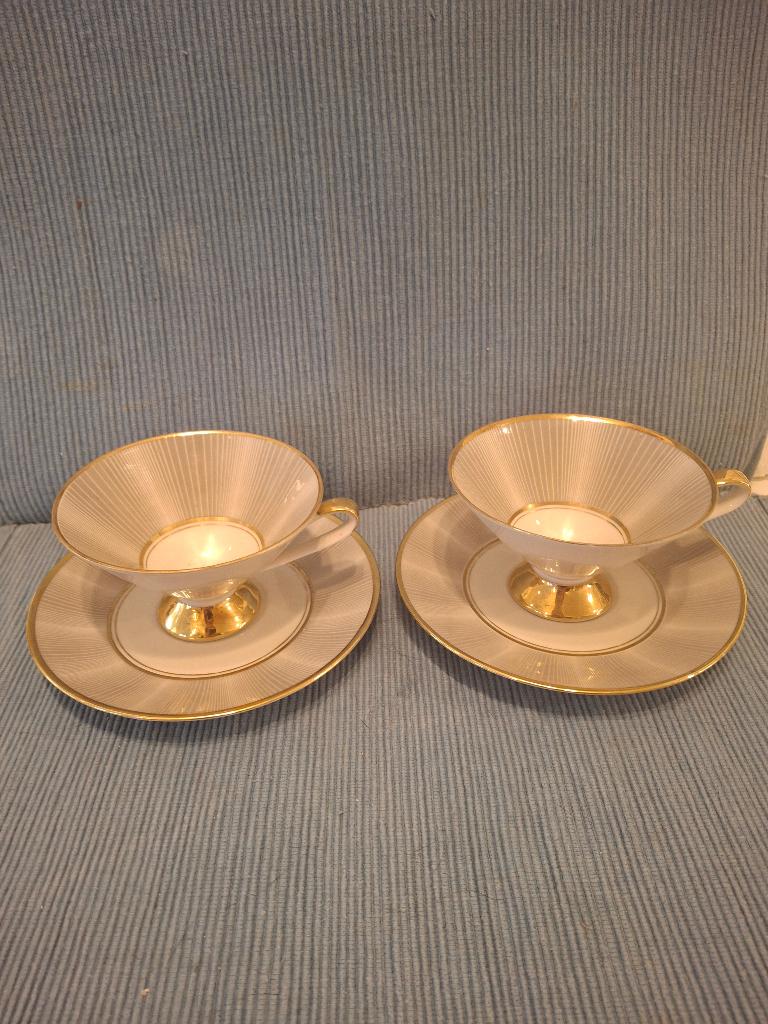 Bavaria Elfenbein - 2 mooie jaren 50 kop en schotels, Ophalen of Verzenden