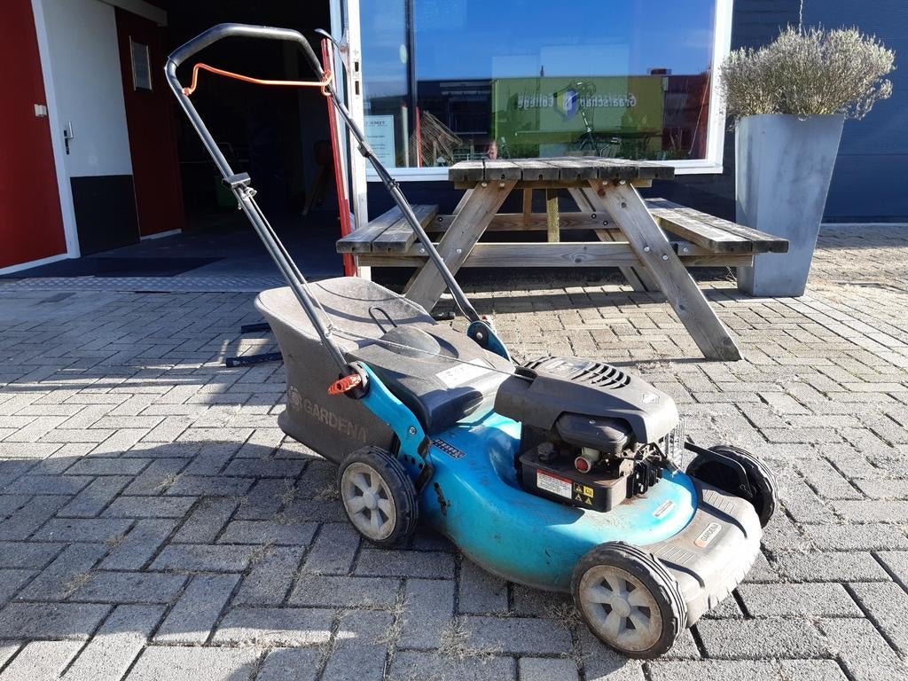 Motor grasmaaier Gardena 46V