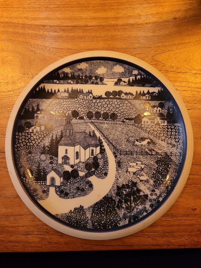 Arabia Finland 100 jarig jubileum bord, Ophalen of Verzenden