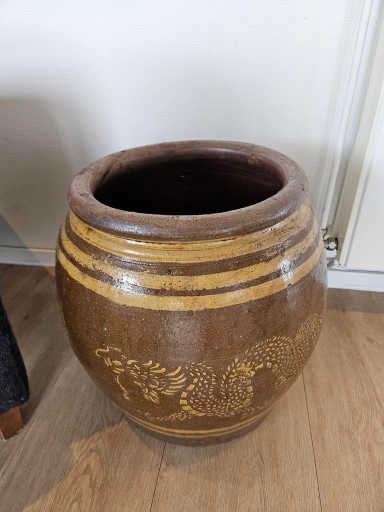 Grote Chinese vaas pot drakenpot draak martaban martavan, Ophalen