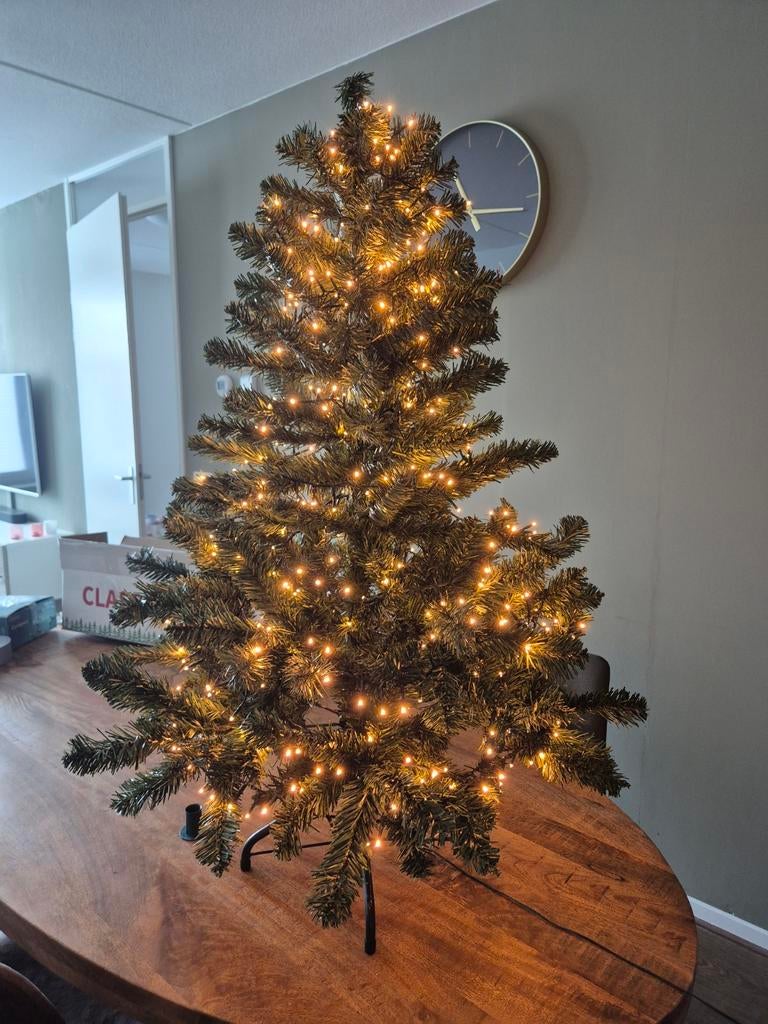 Kerstboom 120cm hoog 70cm breed. Incl led verlichting, Ophalen of Verzenden