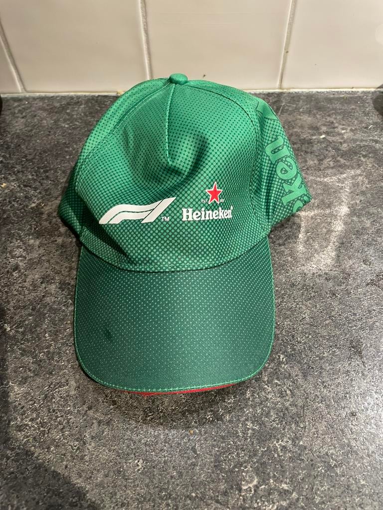 Heineken formule 1 pet, Verzamelen, Biermerken, Ophalen, Nieuw, Kleding, Heineken
