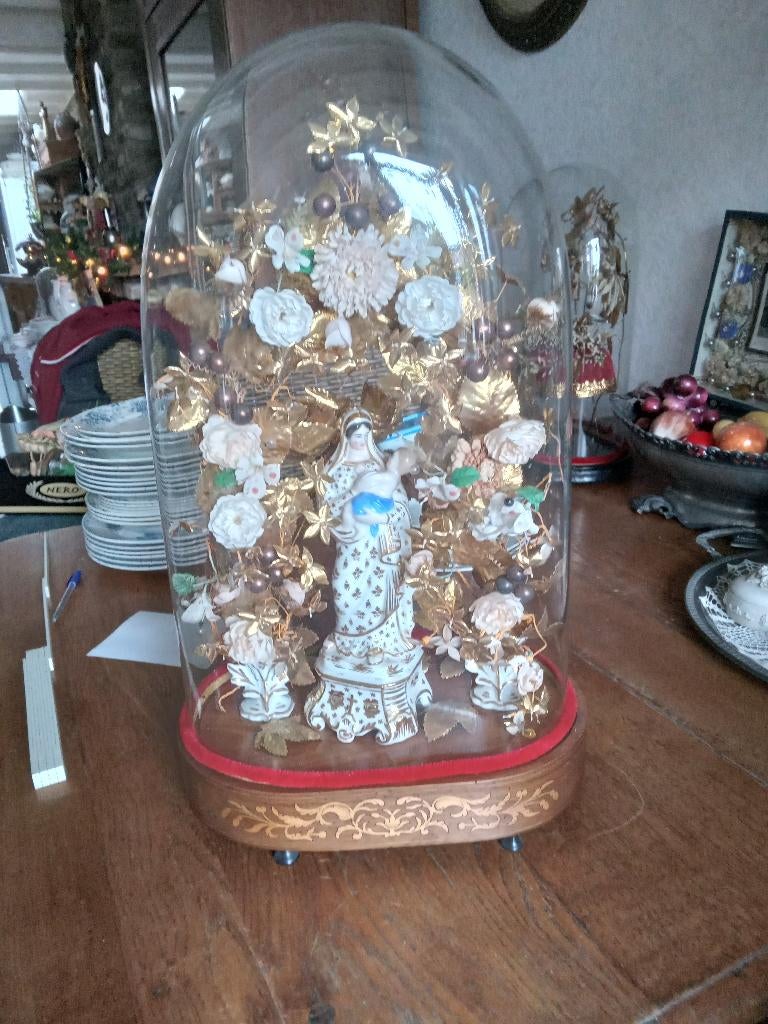 set maria met kind onder stolp en bloemenkrans, Antiek en Kunst, Ophalen of Verzenden