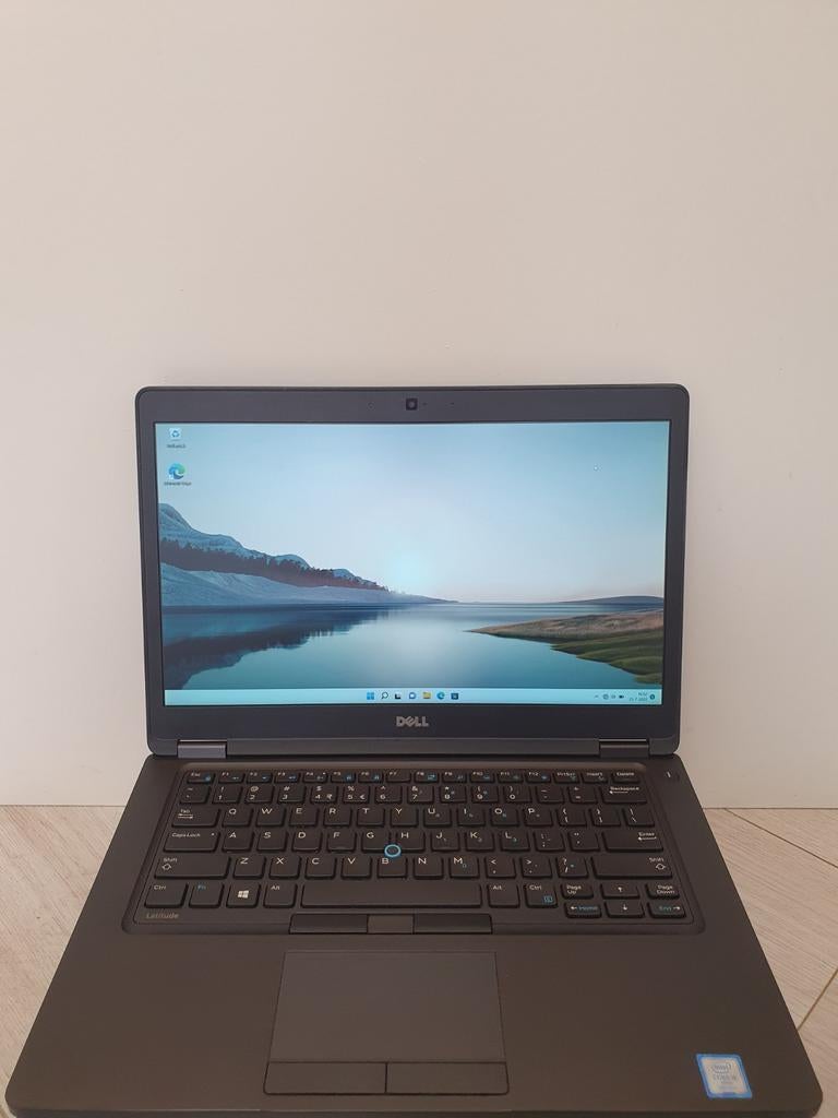 Goede staat: Partij 5 maal Dell Latitude 5480 i5-7300U 8gb, Met videokaart, 2 tot 3 Ghz, Qwerty, 8 GB
