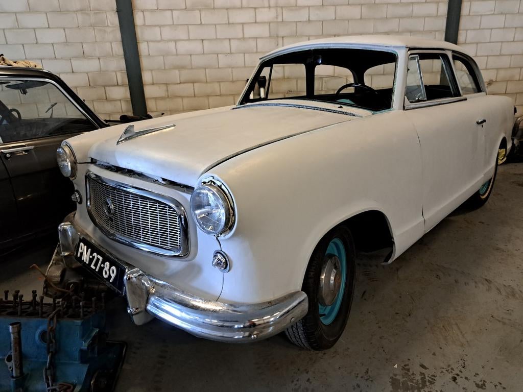Amc rambler 6 cilinder apk vrij!NL kenteken!koopje!, Auto's, Mercedes-Benz, Bedrijf, Coupé, Te koop