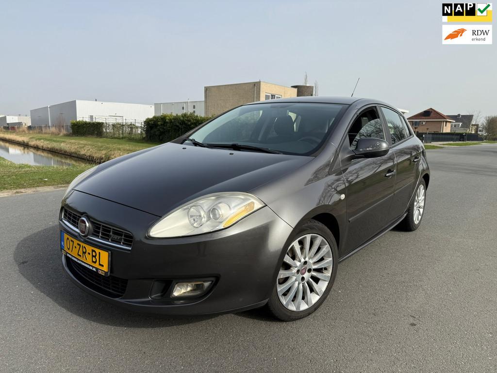 Fiat Bravo 1.4 T-Jet Edizione Prima NAP/CLIMA/APK 3-2027, Voorwielaandrijving, 15 km/l, Gebruikt, 4 cilinders