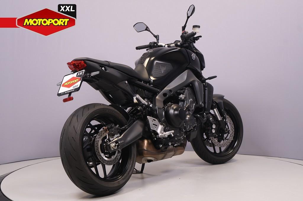 Yamaha MT 09 (bj 2021) - foto 3