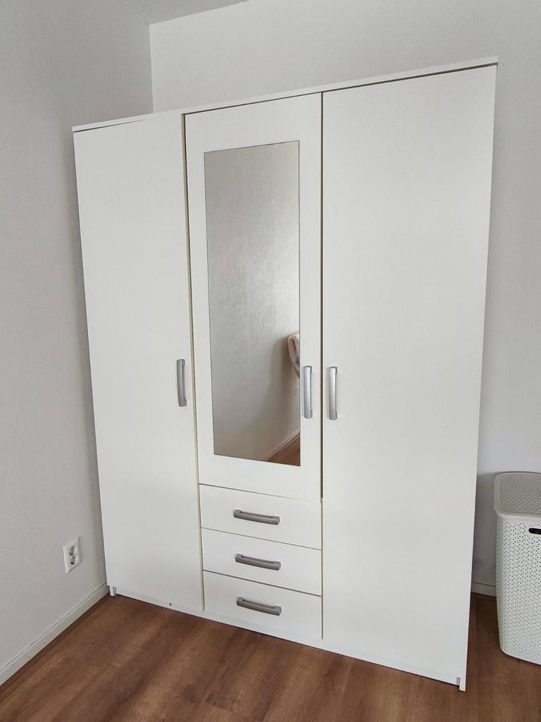 VELLERUP Kledingkast 151x200 combi wit met spiegel, Huis en Inrichting, Kasten | Kledingkasten, Overige materialen, Gebruikt, 150 tot 200 cm