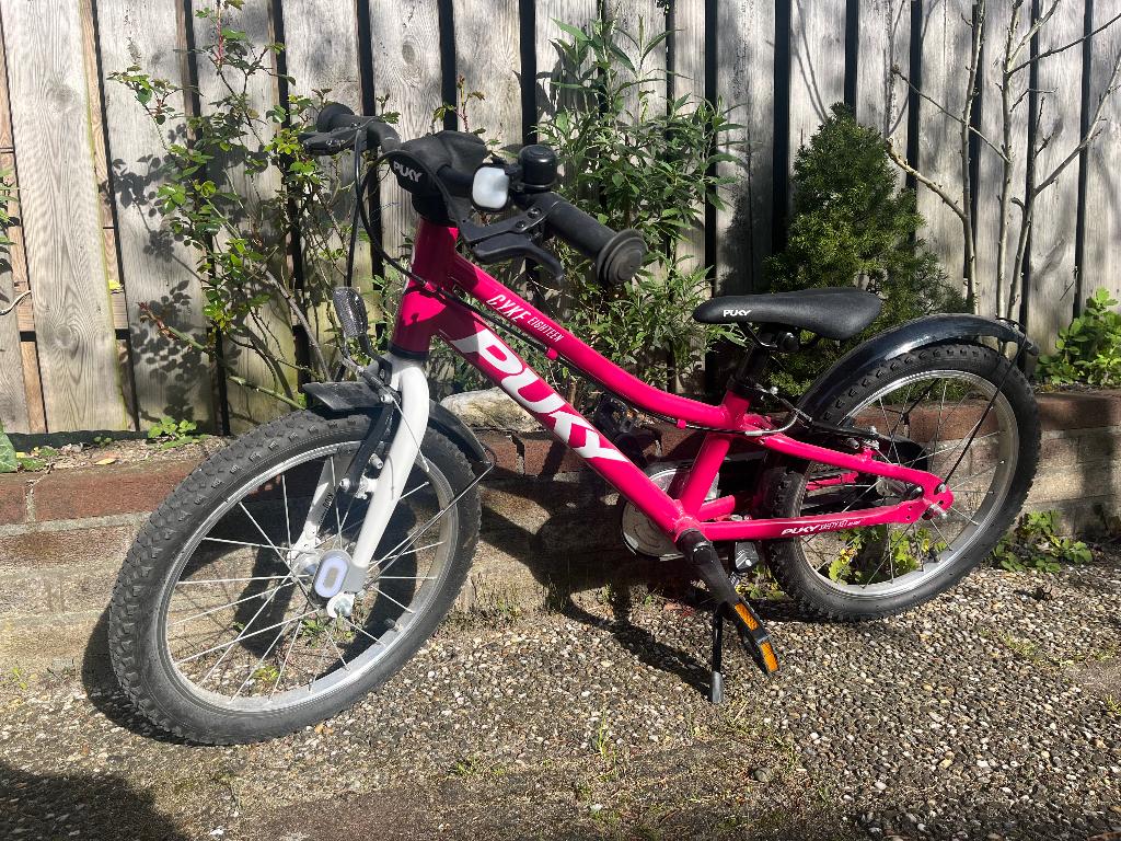 Puky roze fiets 18”, Fietsen en Brommers, Fietsen | Kinderfietsjes, Zo goed als nieuw, 16 tot 20 inch, Ophalen