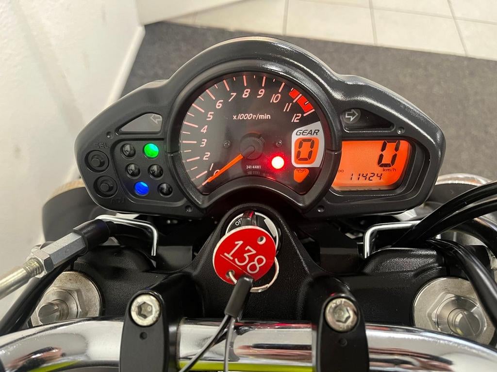 Suzuki GLADIUS 650 (bj 2009), Motoren, Motoren | Suzuki, Motorrijbewijs A, Bedrijf, Onbekend, Meer dan 35 kW