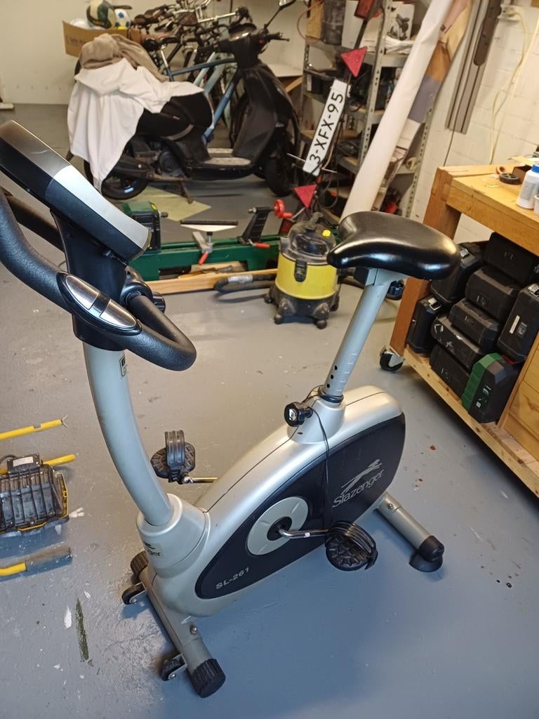 Hometrainer, elektrisch, Sport en Fitness, Fitnessapparatuur, Ophalen, Hometrainer