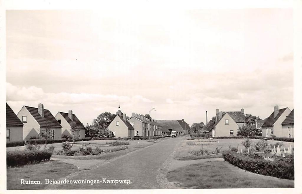 Ruinen, Bejaardenwoningen-Kampweg Drenthe, Verzamelen, Ansichtkaarten | Nederland, Ophalen of Verzenden, 1940 tot 1960, Ongelopen