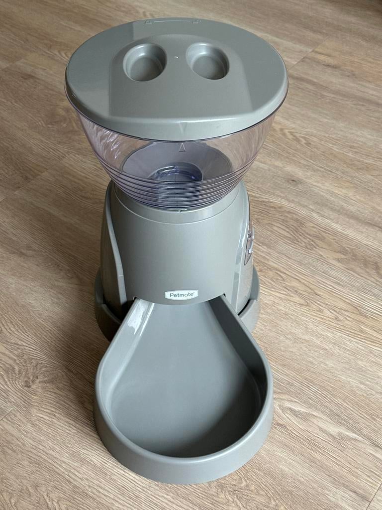 Petmate voerautomaat voor katten of kleine honden, Ophalen of Verzenden, Zo goed als nieuw
