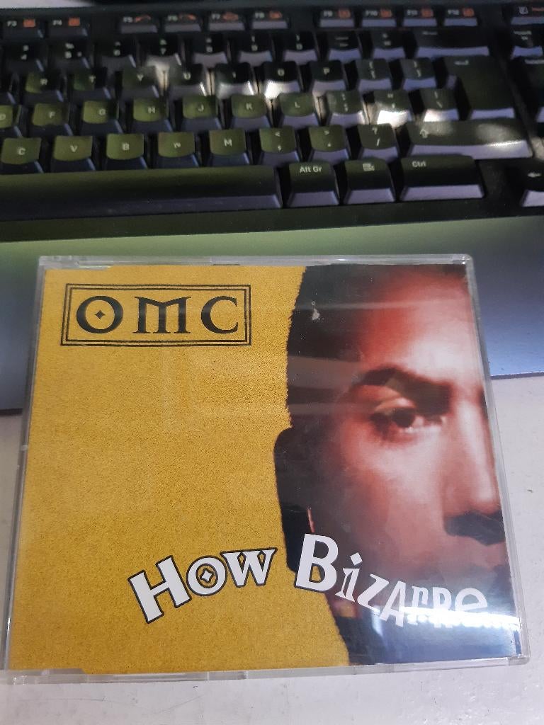 cd-single OMC-how bizarre (Z181-148), Ophalen of Verzenden, 1980 tot 2000, Zo goed als nieuw
