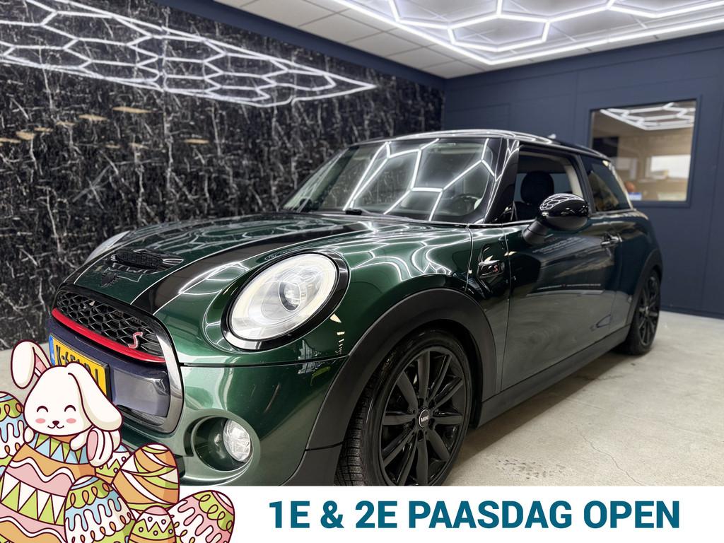 MINI Mini 2.0 Cooper S Chili Serious Business (bj 2015), 1998 cc, Gebruikt, 4 stoelen, Leder en Stof
