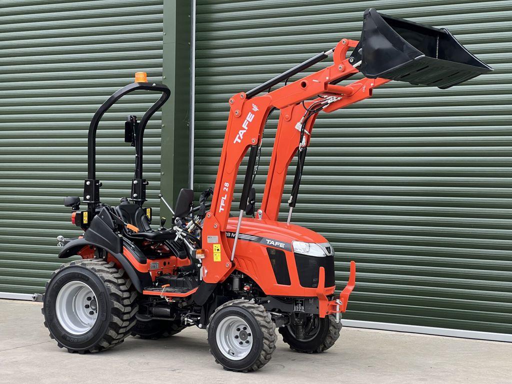 Tafe compact tractor voorlader trekker, Tafe Tractors and Farm Equipment Limited, Contact@tafetractors.com, 77, Nungambakkam High Road, Nungambakkam
600 034  Chennai, IN