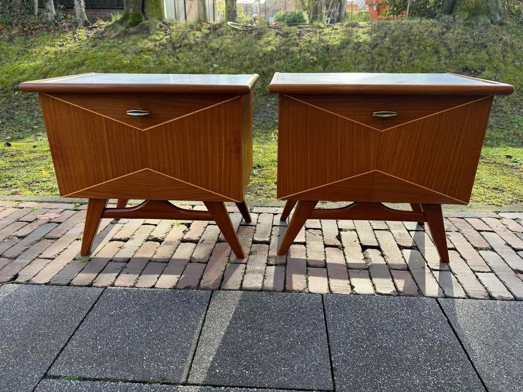 Louis van Teeffelen nachtkastjes set - Wébé - Vintage, Gebruikt, Minder dan 45 cm, Gijpsvintage, Info@gijpsvintage.nl