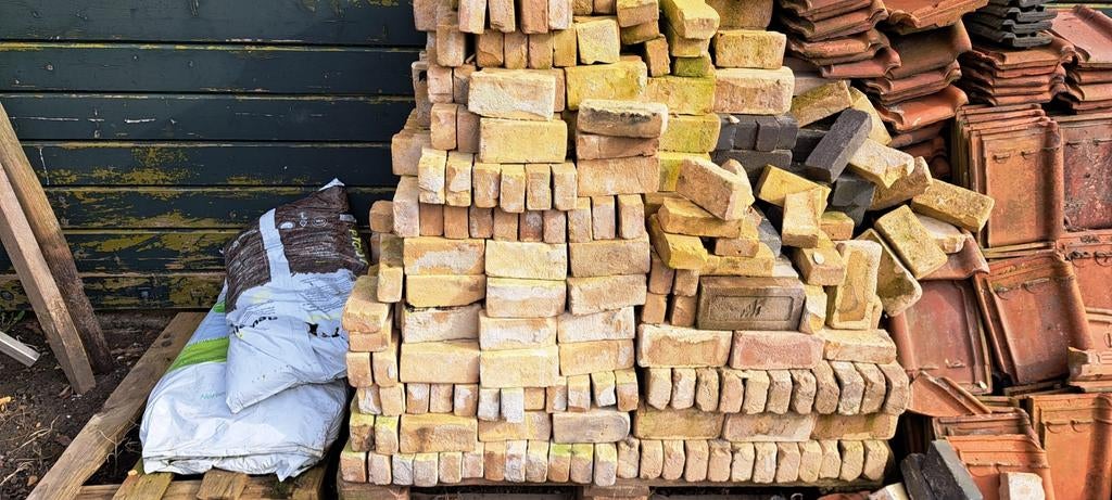 Oude IJsselstenen - Gele bakstenen voor diverse projecten, Doe-het-zelf en Verbouw, Metselstenen, Ophalen of Verzenden, Gebruikt