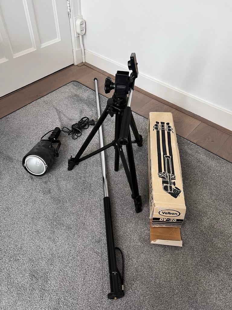 Fotografie lamp met koeling en verstelbaar statief, Ophalen, Gebruikt, Minder dan 150 cm, Eenpoot