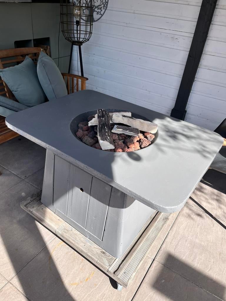 Vuurt tafel met gas 107x75 cm. 60 hoog, Ophalen of Verzenden, Zo goed als nieuw