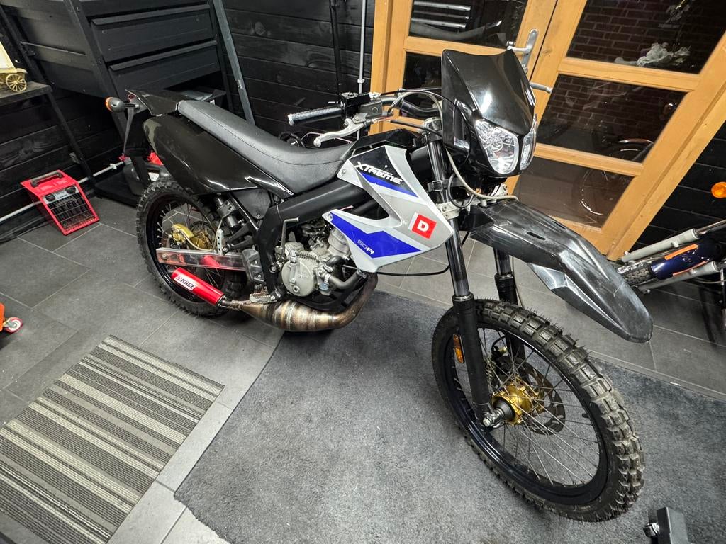 Derbi Senda met geel kenteken en OT blok.en kosso teller, Fietsen en Brommers, Brommers | Derbi, Ophalen