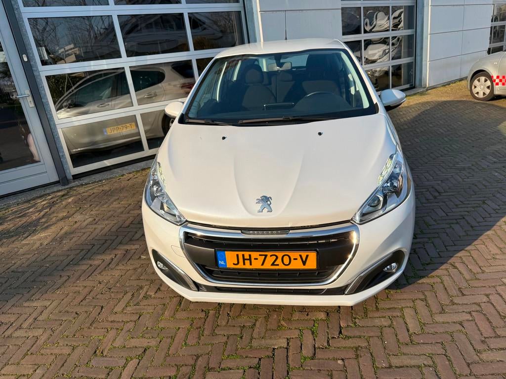 Peugeot 208 1.2 PureTech Blue Lion, Auto's, Voorwielaandrijving, Stof, Gebruikt, 1199 cc