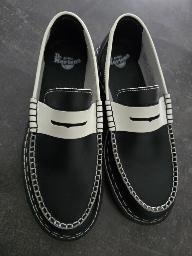 Dr. Martens AirWair zwart wit nieuw, Kleding | Heren, Schoenen, Ophalen of Verzenden, Nieuw, Zwart, Loafers