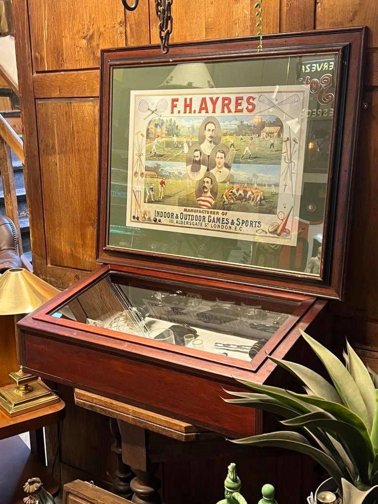 Grote oude ingelijste sportsbar lijst, Verzamelen, Merken en Reclamevoorwerpen, Ophalen, Reclamebord, Zo goed als nieuw, Nvt