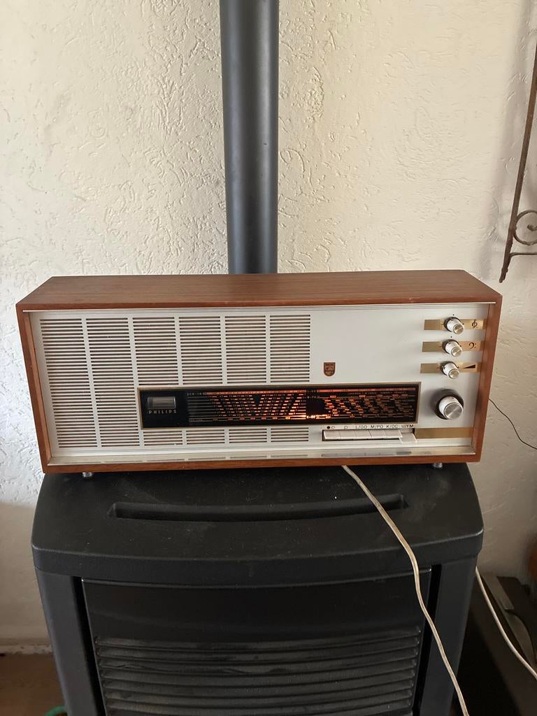 Vintage Philips buizenradio - Klassieke wereldontvanger, Audio, Tv en Foto, Radio's, Ophalen of Verzenden, Gebruikt, Radio